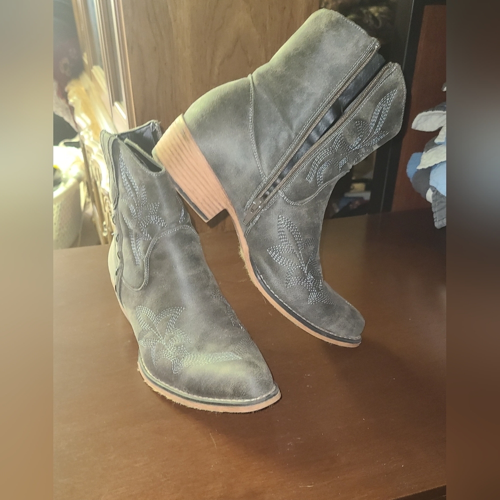 Pierre Dumas Boots
